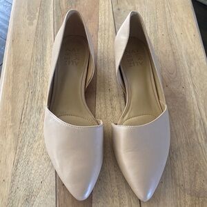 EUC: Naturalizer Samantha Taupe Flat, 7.5